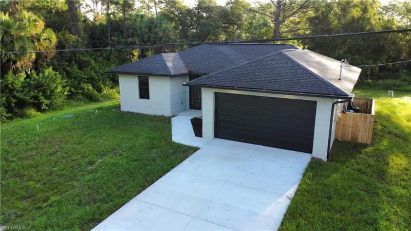LEHIGH ACRES