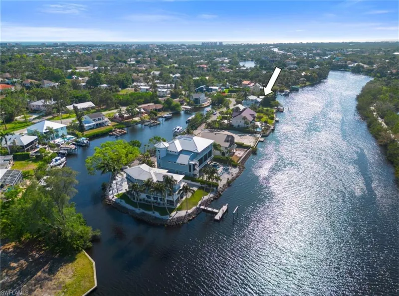 BONITA SPRINGS