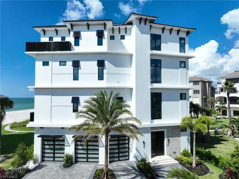 BONITA SPRINGS