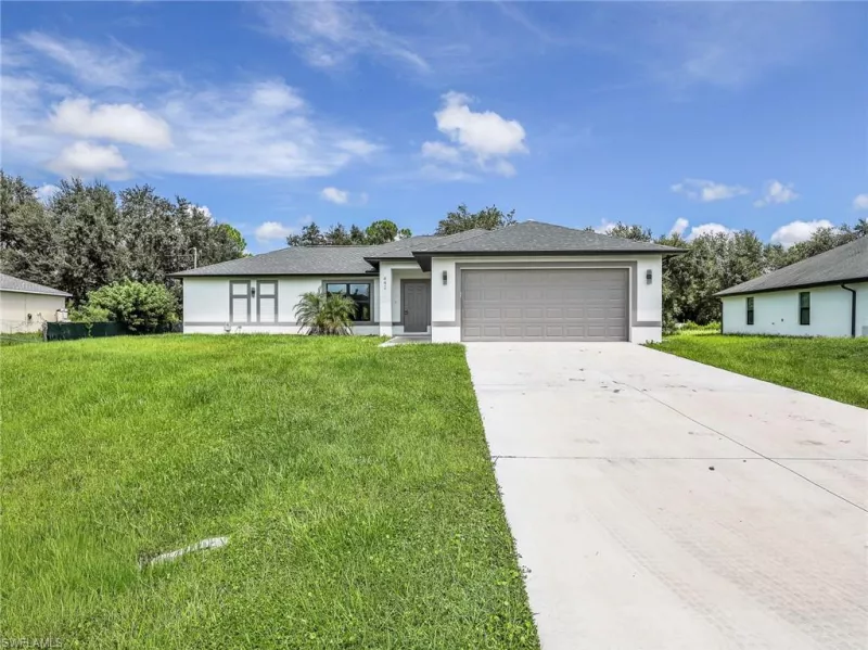 LEHIGH ACRES