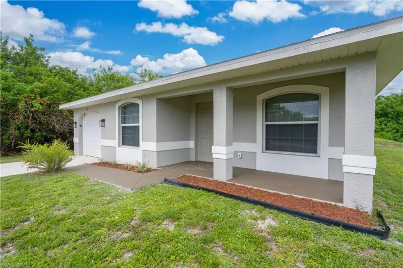 LEHIGH ACRES