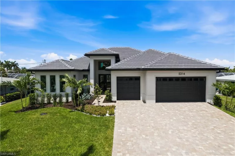 CAPE CORAL