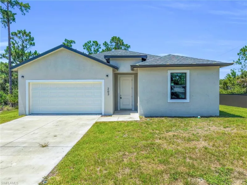 LEHIGH ACRES