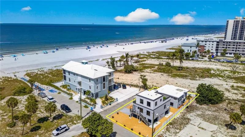 FORT MYERS BEACH
