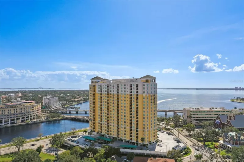 TAMPA