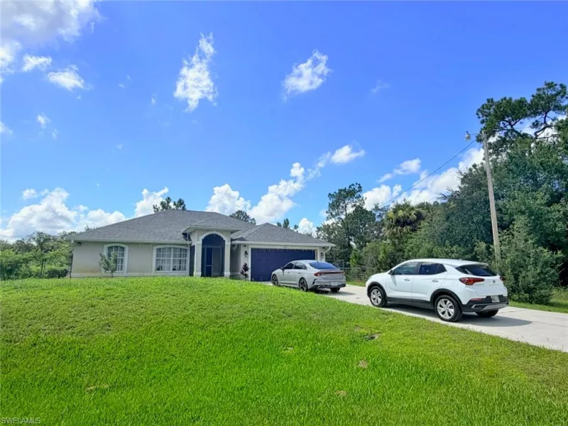 LEHIGH ACRES