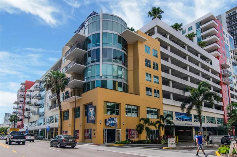TAMPA