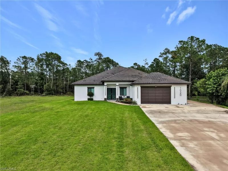 LEHIGH ACRES