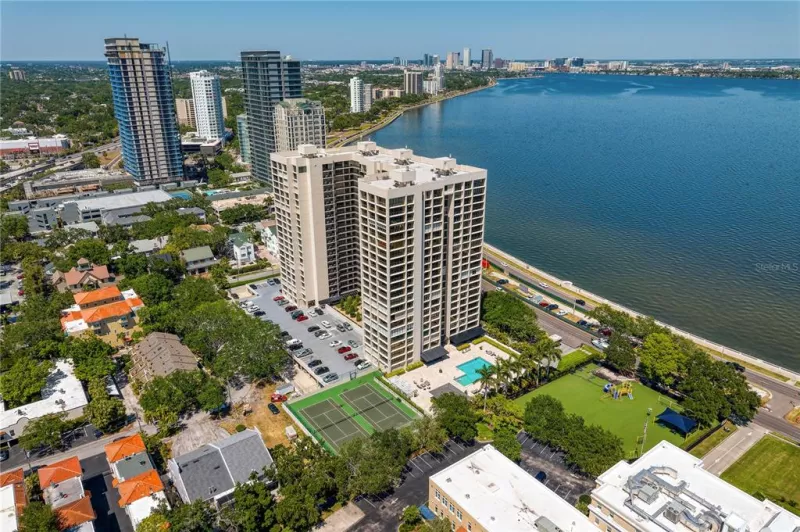 TAMPA