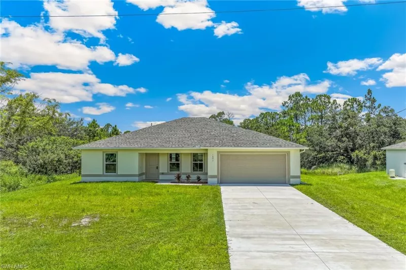 LEHIGH ACRES