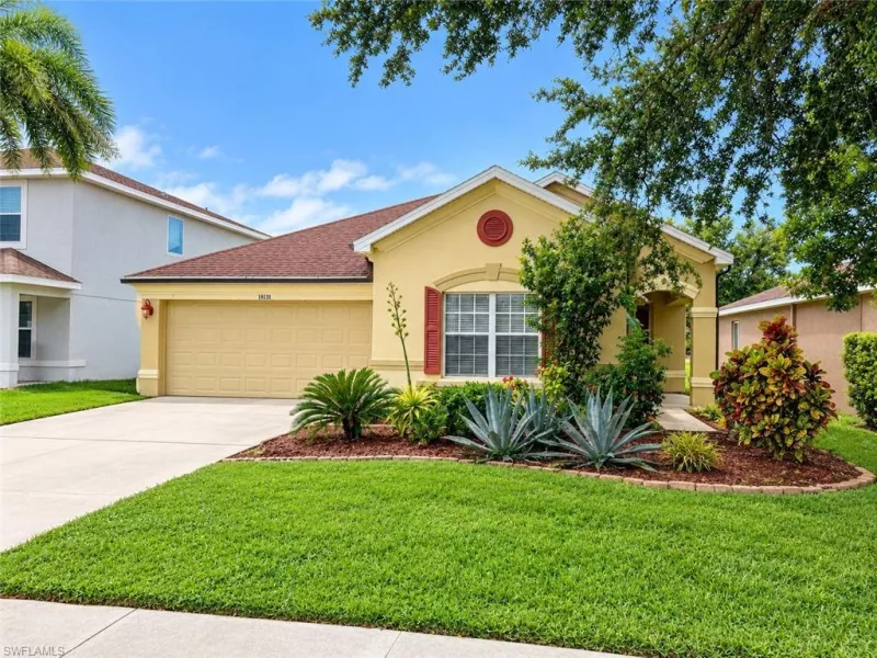 LEHIGH ACRES