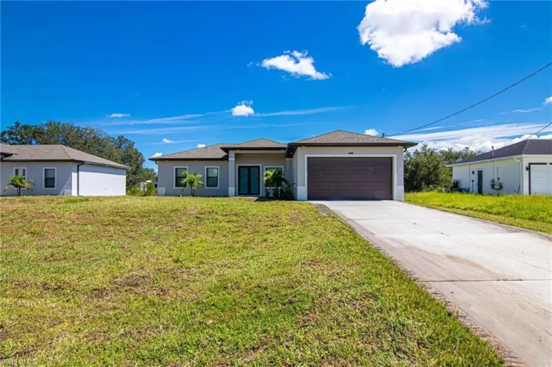LEHIGH ACRES
