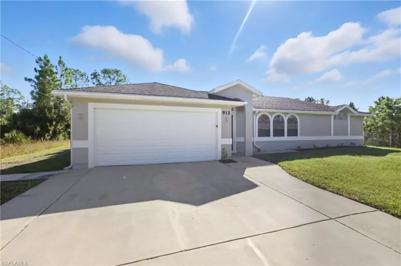 LEHIGH ACRES