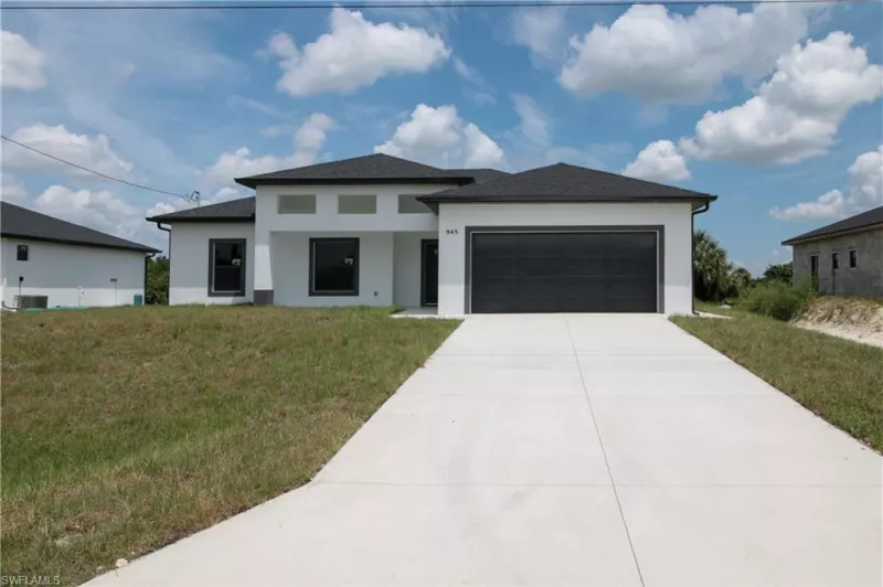 LEHIGH ACRES