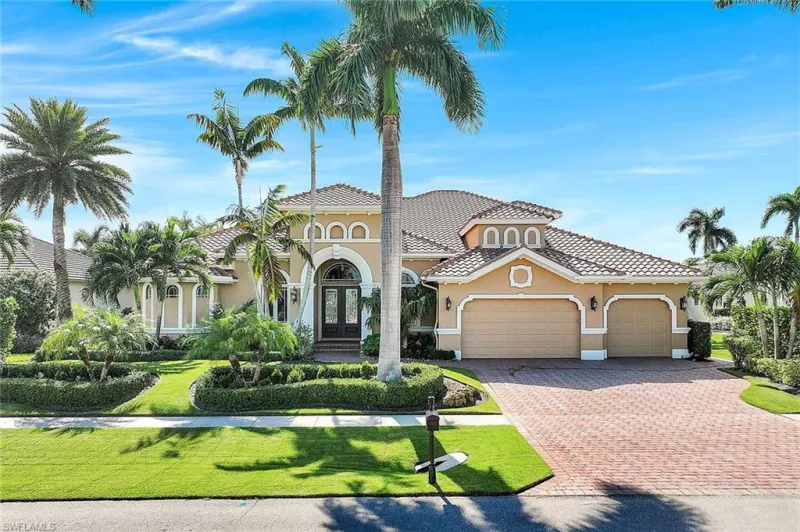 MARCO ISLAND