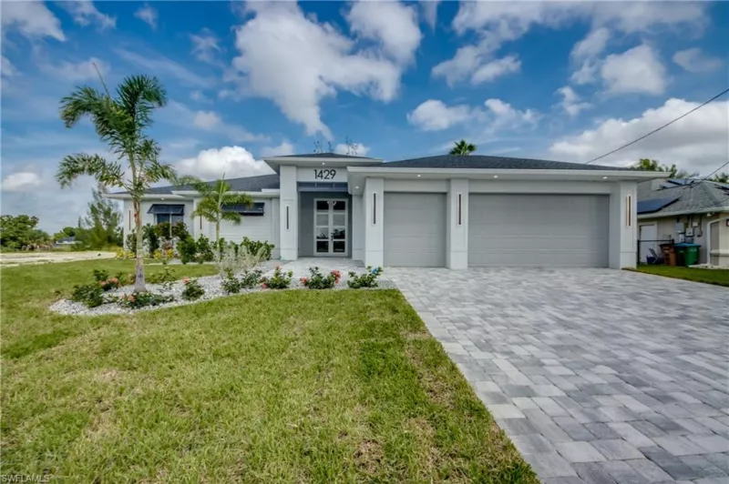 CAPE CORAL