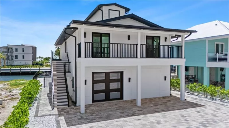 FORT MYERS BEACH