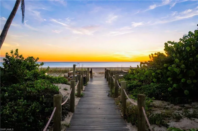 BONITA SPRINGS