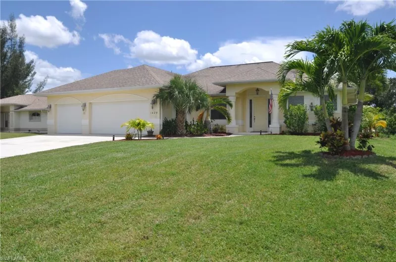 CAPE CORAL