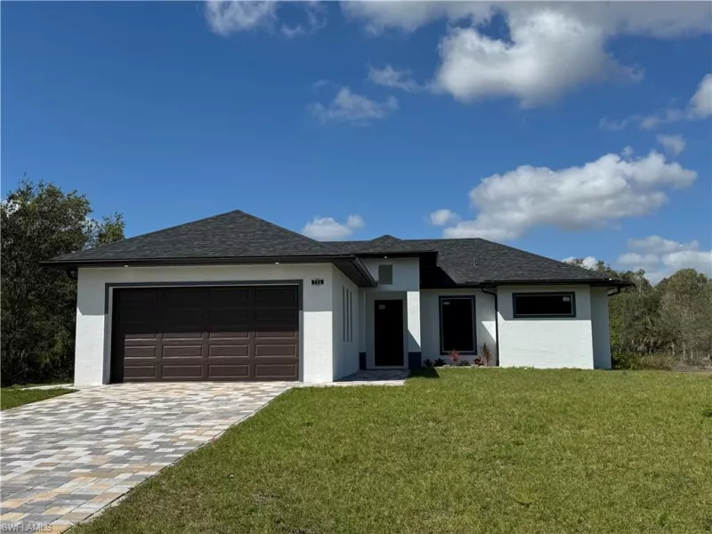 LEHIGH ACRES
