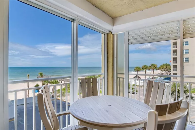 REDINGTON SHORES
