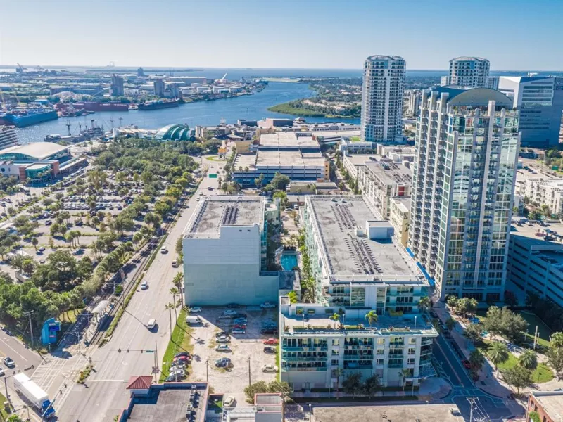 TAMPA