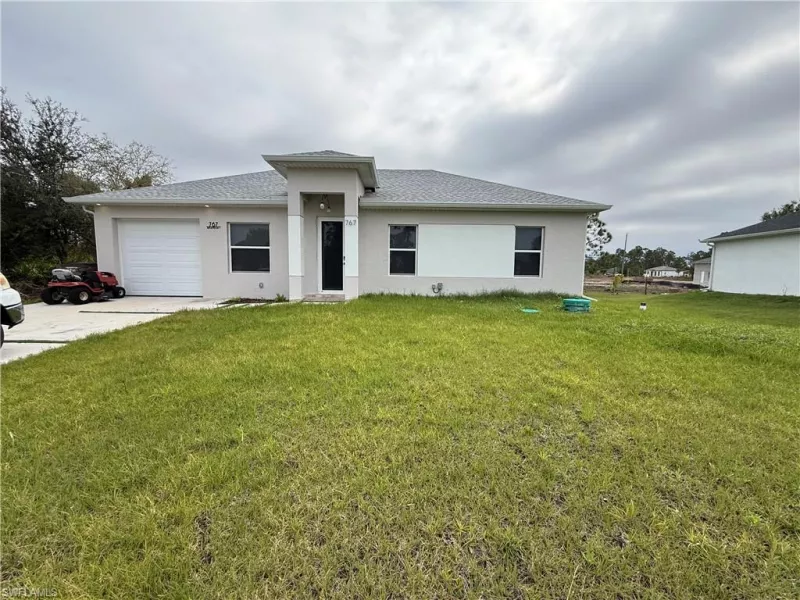 LEHIGH ACRES