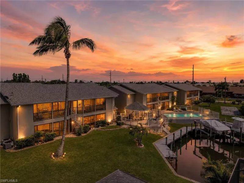 CAPE CORAL