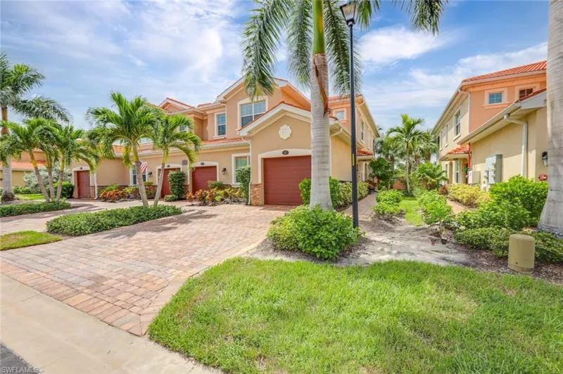 BONITA SPRINGS