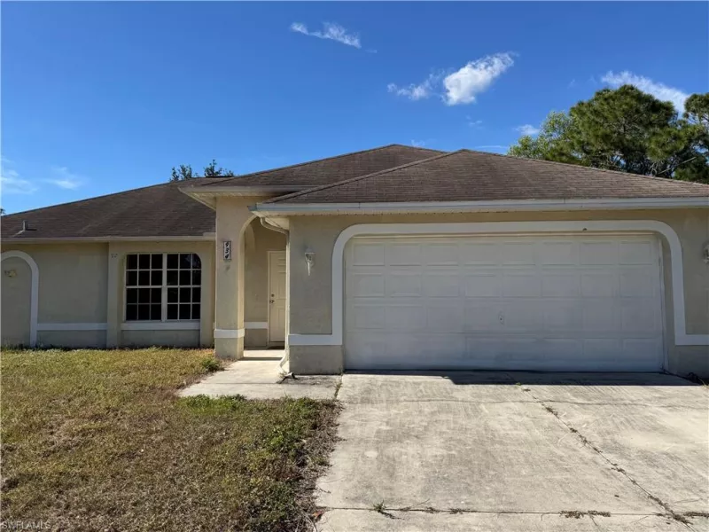 LEHIGH ACRES