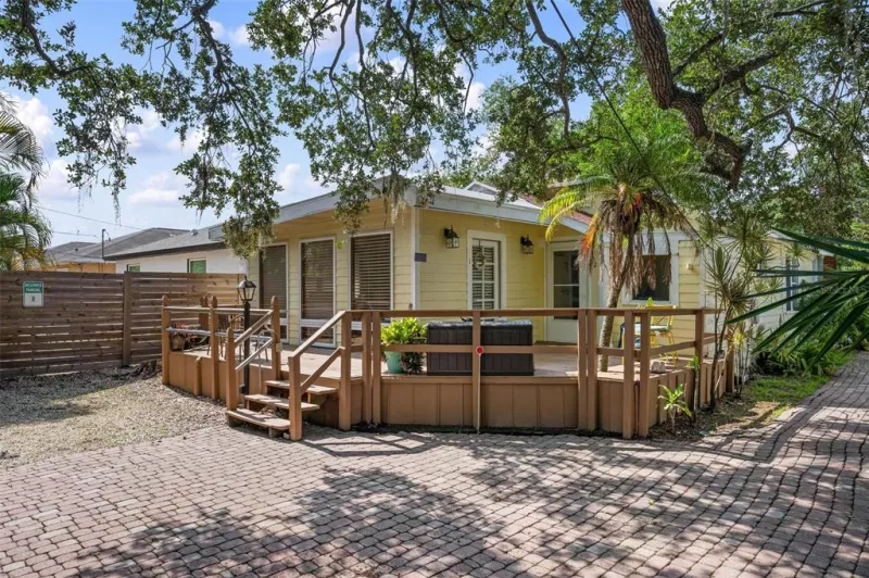 SARASOTA