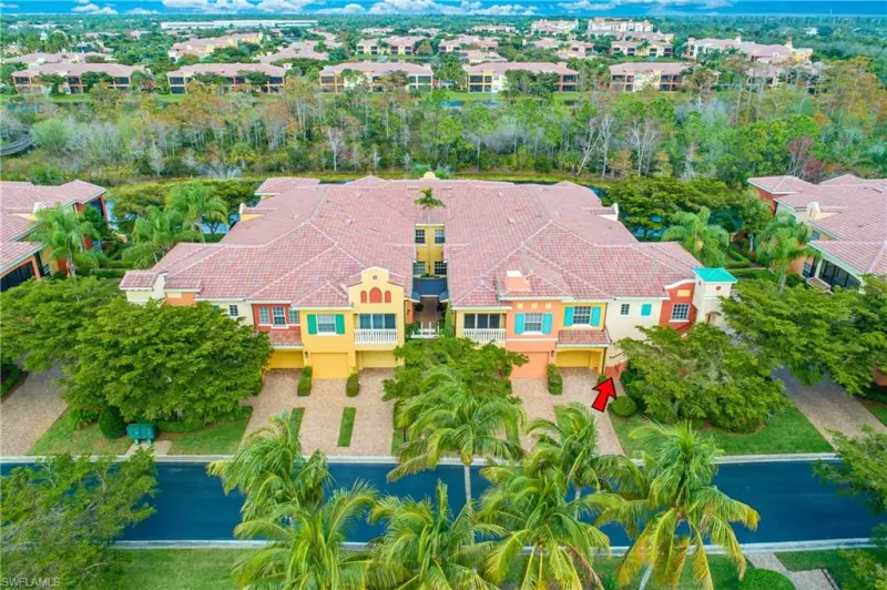 ESTERO