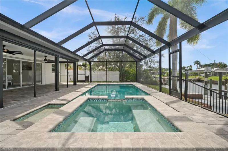 CAPE CORAL
