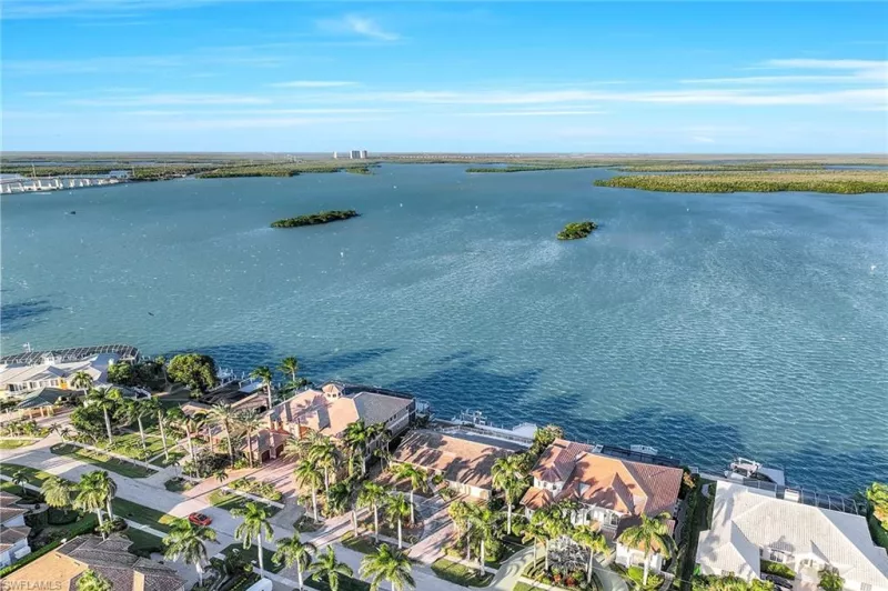 MARCO ISLAND