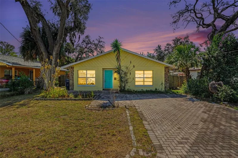 TAMPA