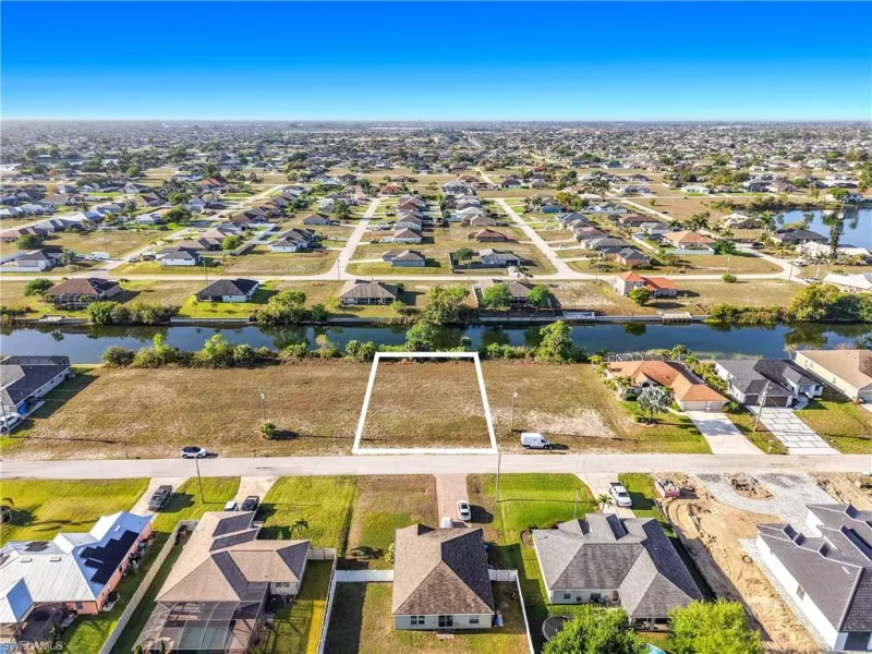 CAPE CORAL