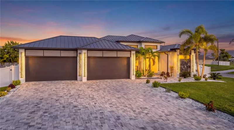 CAPE CORAL