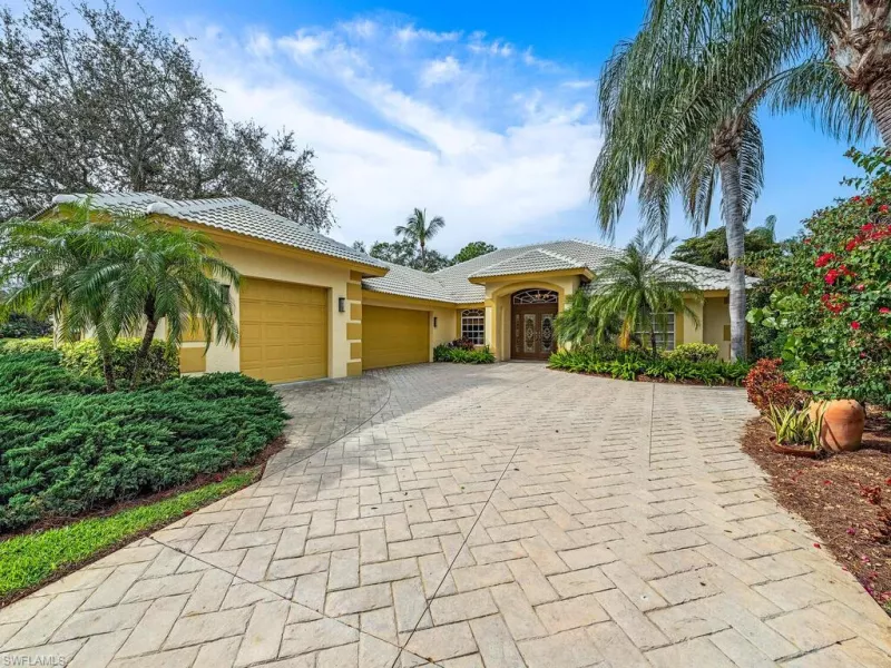 BONITA SPRINGS