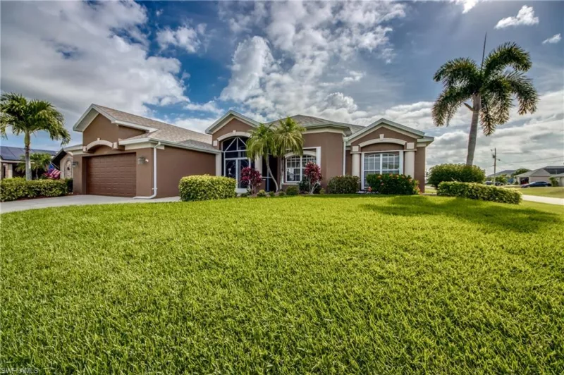 CAPE CORAL