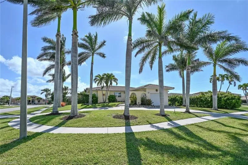 MARCO ISLAND