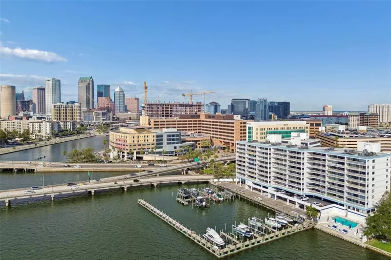 TAMPA