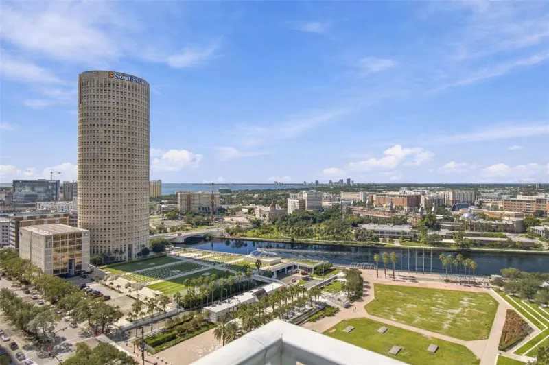 TAMPA