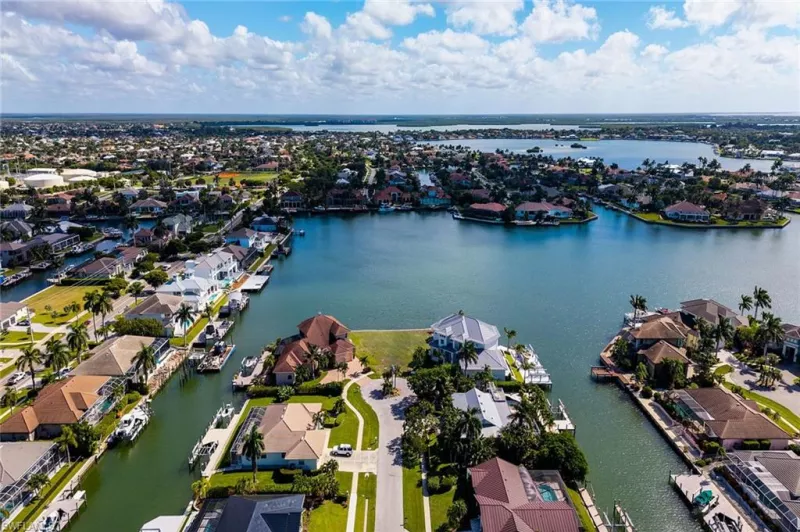 MARCO ISLAND