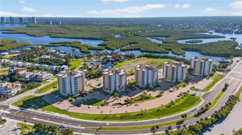 BONITA SPRINGS