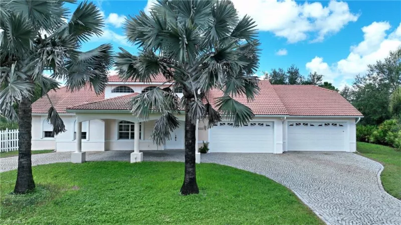 LEHIGH ACRES