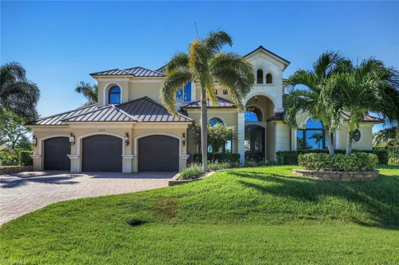 CAPE CORAL