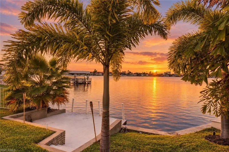 CAPE CORAL