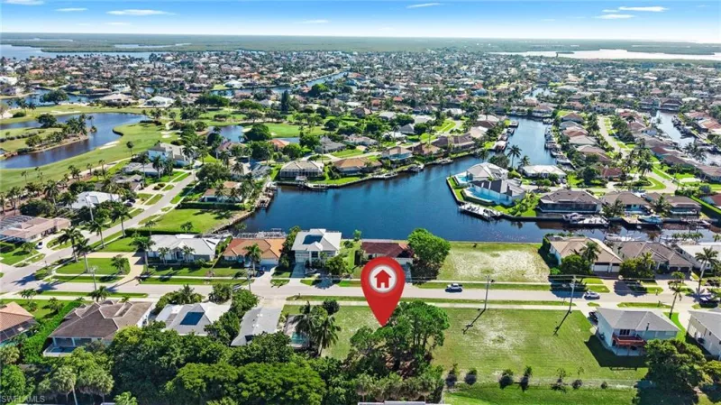 MARCO ISLAND