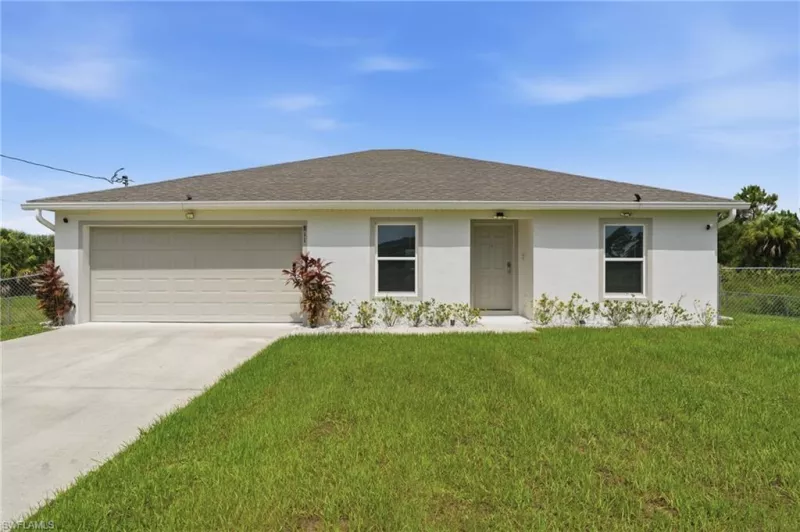 LEHIGH ACRES