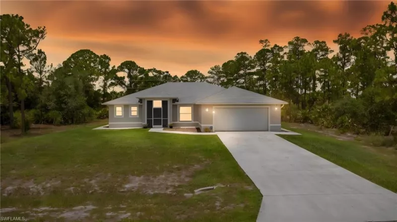 LEHIGH ACRES